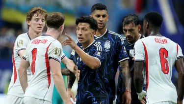 La fuerte respuesta de Cuti Romero a Gary Neville tras la victoria de Argentina: «Espero no ser tan estúpido»