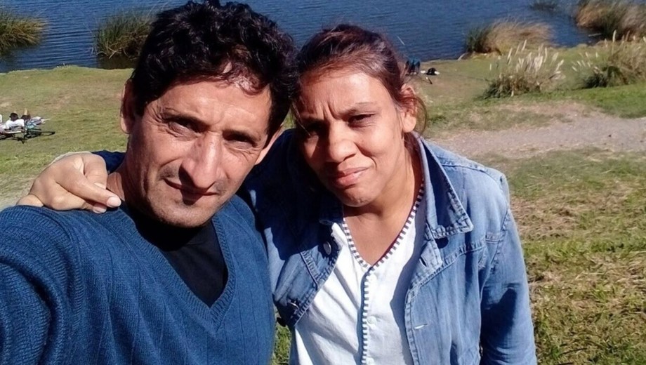 Daniel Aguirre y Lucía Sosa, padres de Isabella.