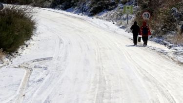 La ola de frío polar paraliza las clases en Neuquén: adelantan las vacaciones de invierno 2026 en tres localidades