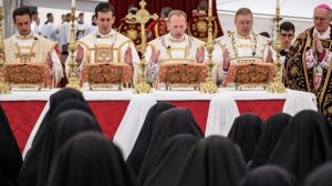 Los lefebvrianos ordenaron cuatro nuevos obispos sin el aval de León XIV, ¿cisma en la Iglesia Católica?