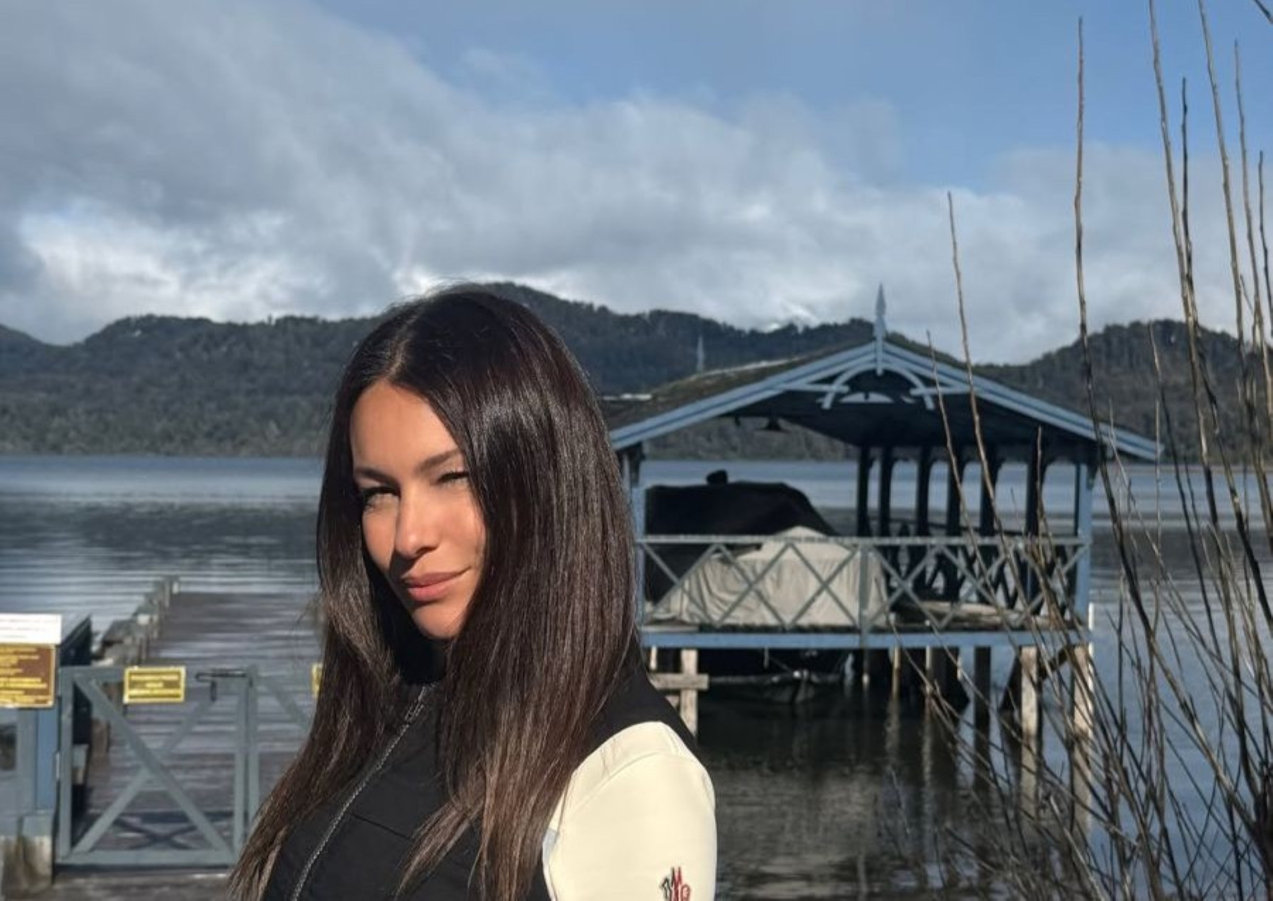 Cabaña de Pampita en Villa La Angostura: un refugio de lujo con vistas al lago