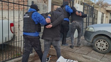 Secuestros virtuales en Neuquén: desarticulan una banda que extorsionaba en la capital y Plottier