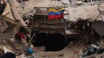 Imagen de «Había madres abrazadas a sus bebés»: el dramático relato de rescatistas argentinos que trabajan en un edificio colapsado de Venezuela