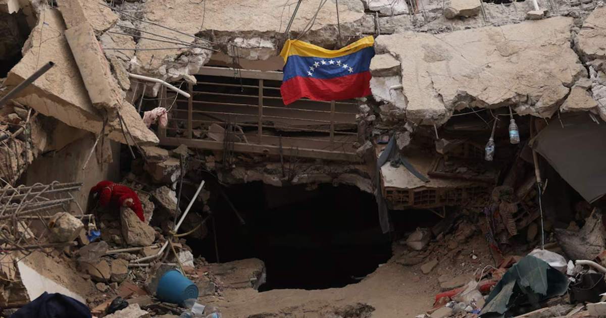 Rescatistas argentinos relatan el drama de un edificio colapsado en Venezuela