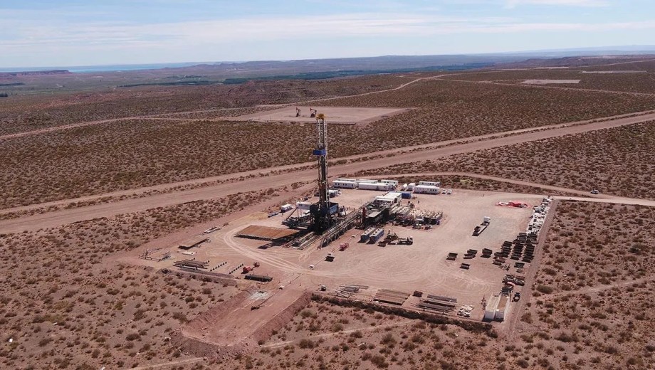 YPF marcó un nuevo record en Vaca Muerta: logró más de 8 días de fractura continua en el bloque Bandurria