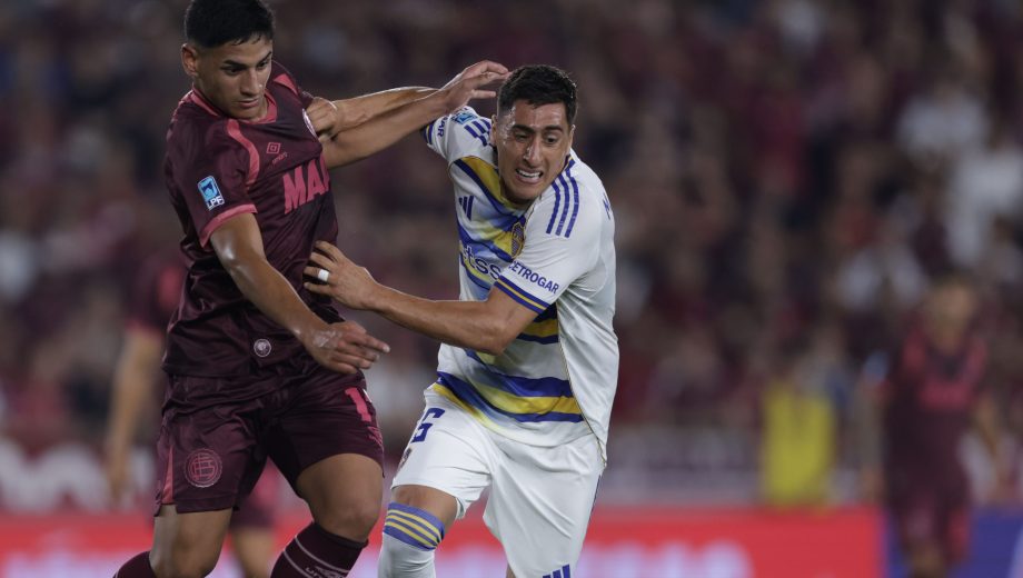 Miguel Merentiel, que llega en racha, se mantendría en el once inicial de Boca. Agustín Medina, por su parte, recuperaría la titularidad en Lanús. (Foto: Archivo - FOTOBAIRES)