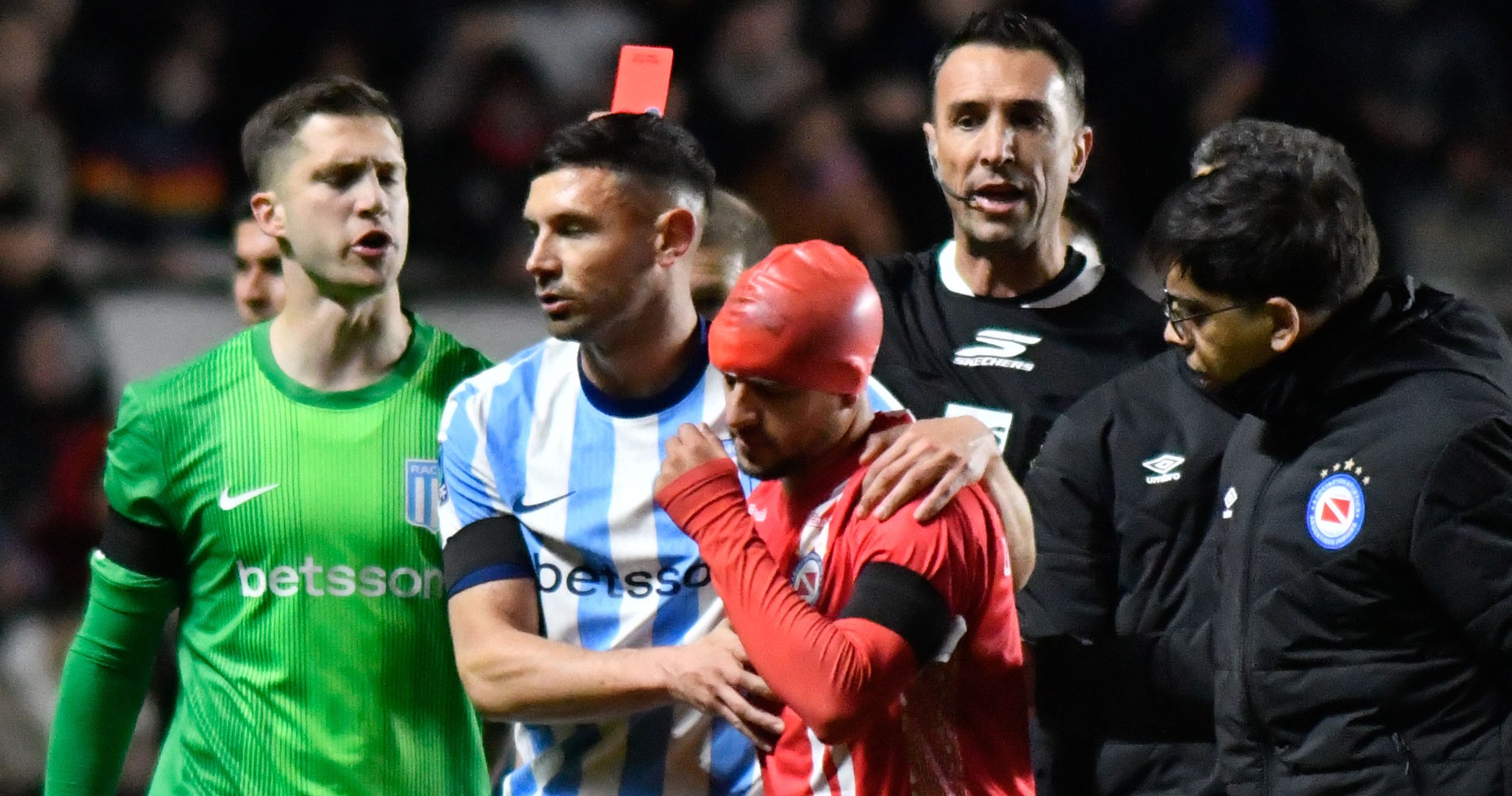 Suspensión de Maravilla Martínez golpea a Racing antes del clásico