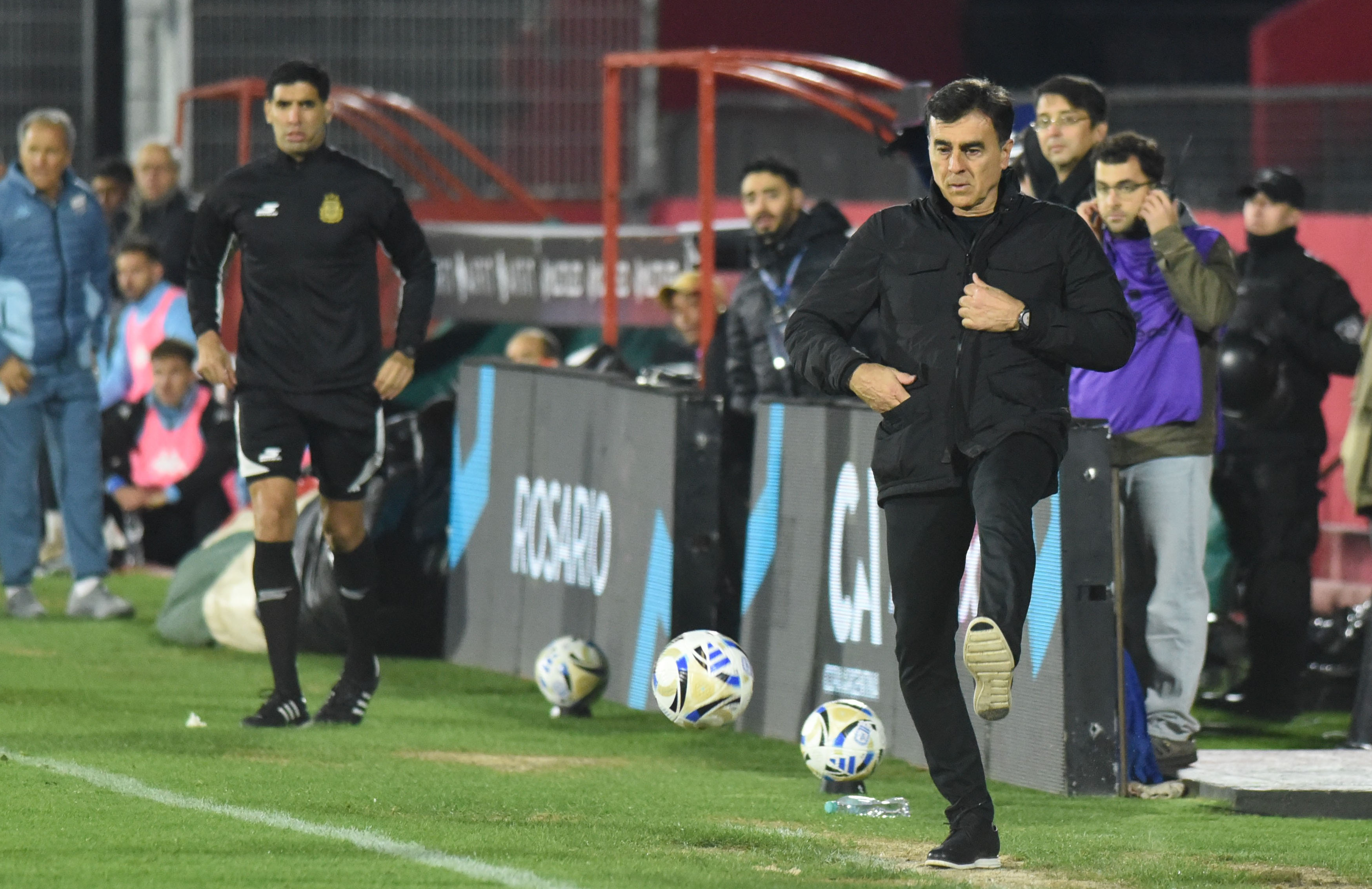 Quinteros dejó de entrenar a Independiente tras derrota en Copa Argentina