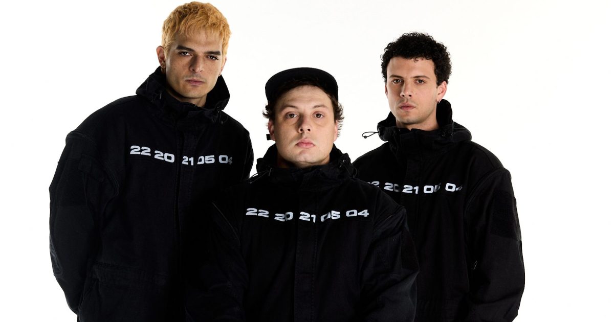 Usted Señálemelo presenta su cuarto disco "Términos & Condiciones" en Neuquén