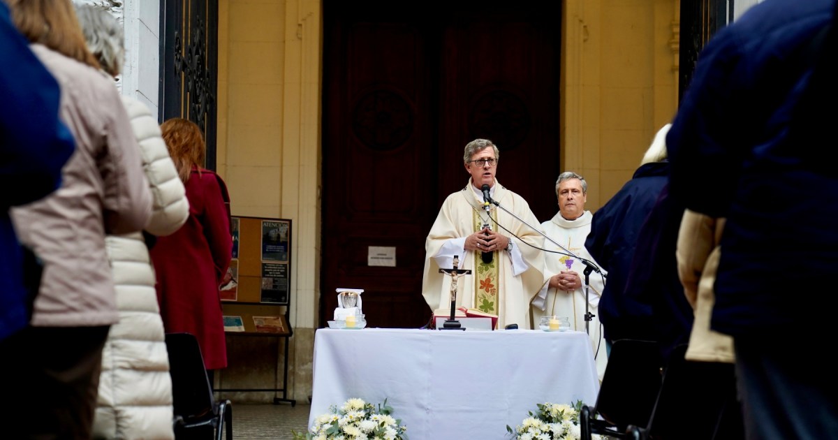 La Iglesia católica organiza la llegada del Papa León XIV a Argentina