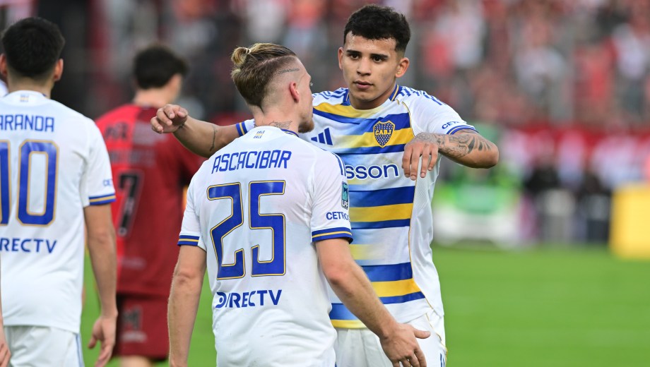 Santiago Ascacíbar y Leonel Flores serán titulares en Boca esta tarde frente a Estudiantes de La Plata. (Foto: Clarín Fotografía)