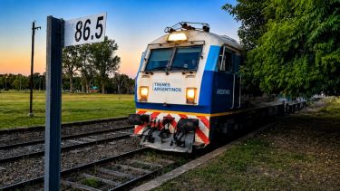 Escapada en tren y por menos de $2.500: tres pueblos con lagunas hermosas, salame quintero e historia rural