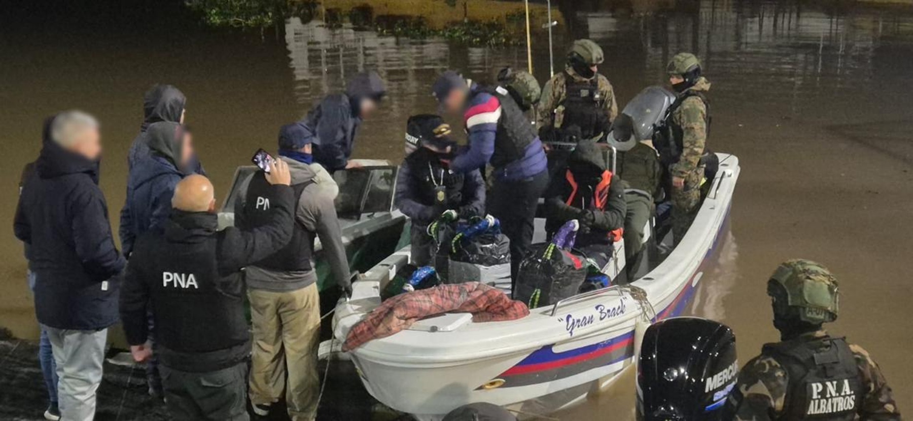 Desmantelan organización narcotraficante en Buenos Aires con casi 500 kg de cocaína