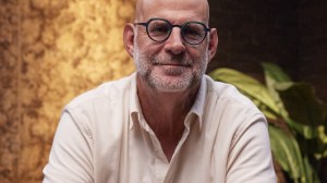 Harlan Coben, el escritor que se convirtió en una máquina de éxitos para Netflix