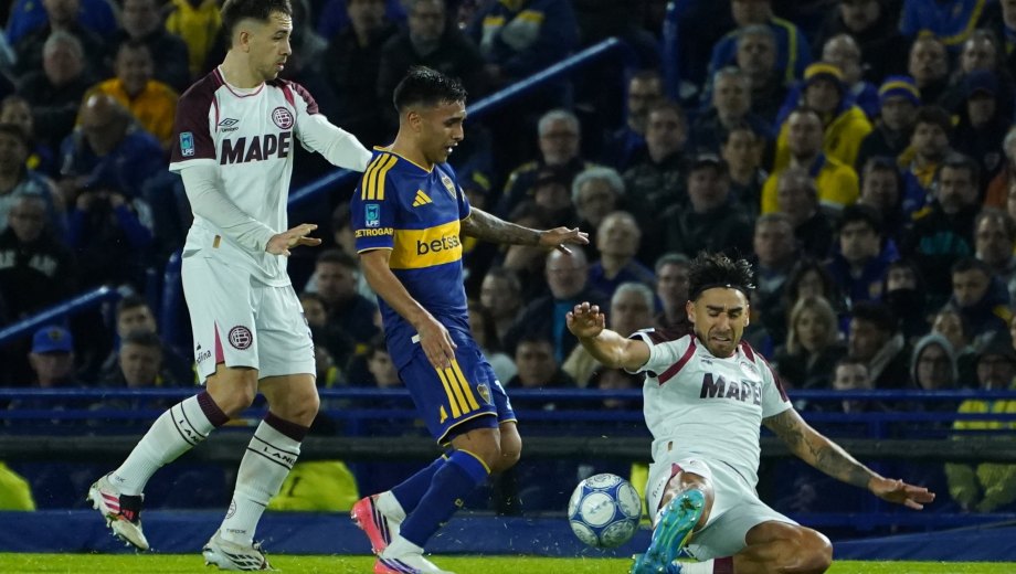 En su regreso a la Bombonera, Boca empata con Lanús. (Clarín Fotografía)