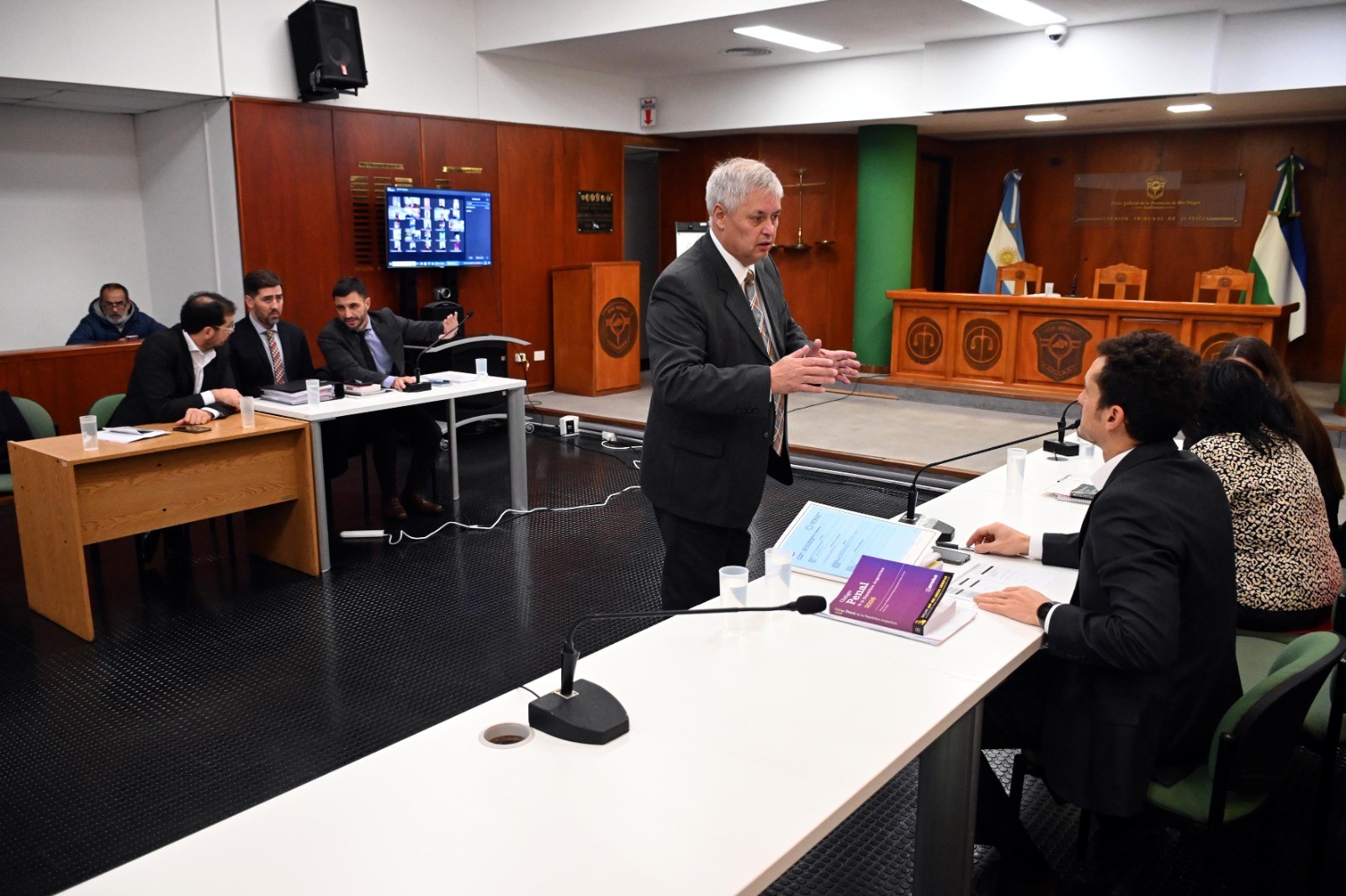 Certificados médicos falsos: este viernes harán las primeras formulaciones de cargos