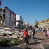 Imagen de Desde Colombia, el relato de quienes son testigos de los rescates tras el fuerte terremoto