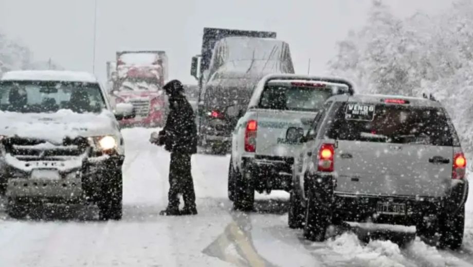 Recomendaciones para circular en sectores con nieve o hielo (Foto: archivo)