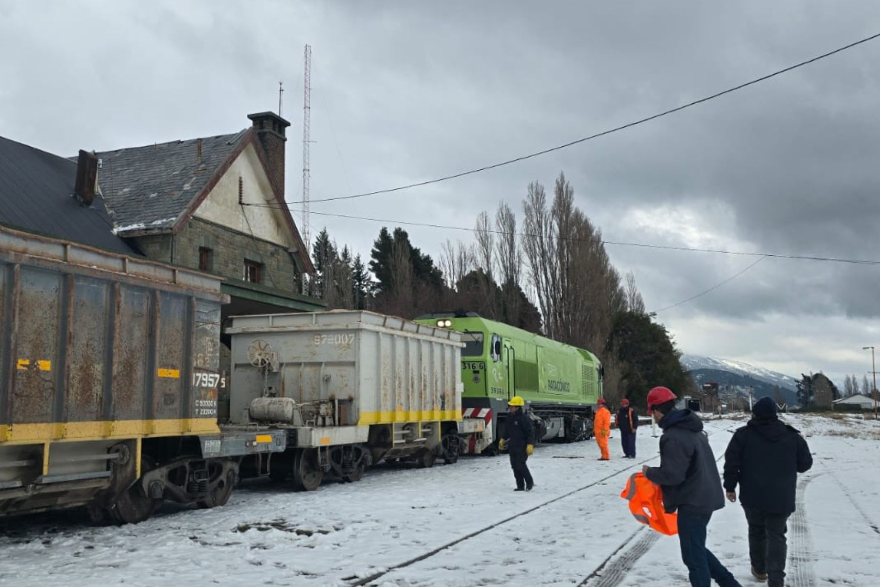 Llegan 600 toneladas de sal a Bariloche para combatir la nieve
