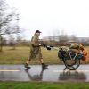 Imagen de De Chile a Inglaterra caminando: el exparacaidista que lleva más de 49.000 kilómetros a pie para regresar a casa