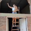 Imagen de “El sueño de la piba”: transformó el galpón donde su padre guardaba el camión en una casa de 105 m2
