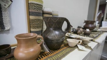 A la caza del talento rural: la estrategia de Neuquén para llevar el arte mapuche a todo el país