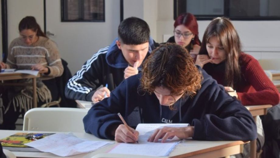 Progresar ANSES: becas agosto 2026.-