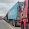 Imagen de Más de 1600 camiones varados en Neuquén por el cierre de pasos a Chile: cuántos hay en cada ciudad este martes