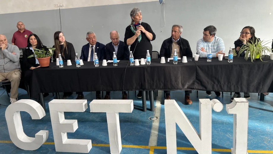En total, la medida alcanza a 3.612 estudiantes en distintas localidades de Río Negro. Foto: Gobierno de Río Negro.