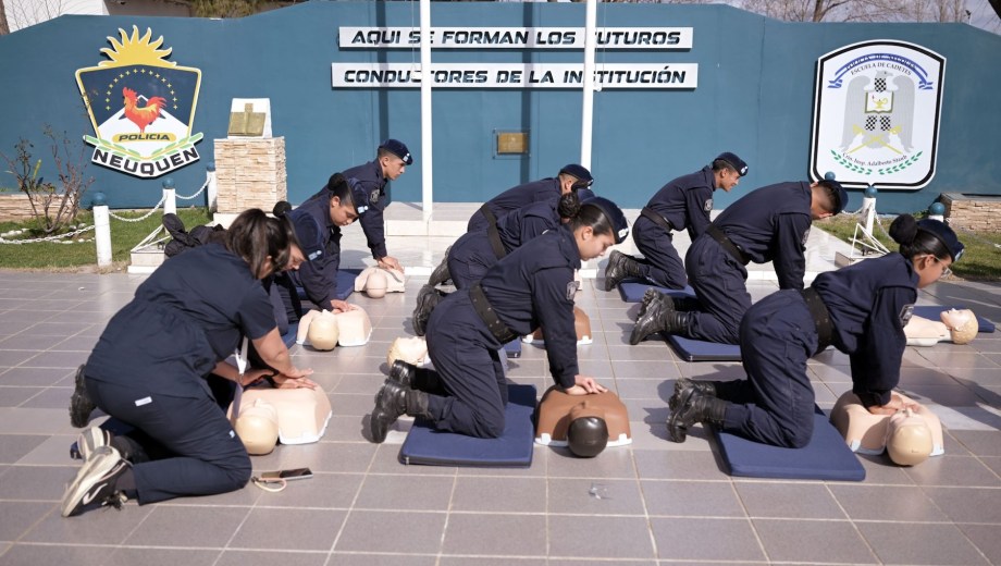 CALF y la Asociación Neuquina de Anestesia, Analgesia y Reanimación (ANAAR) formalizaron un convenio enfocado en la prevención cardiovascular y el desarrollo de entornos cardioprotegidos. (Foto: gentileza)