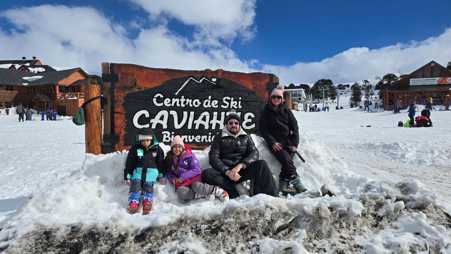 Caviahue: viaje en familia a la nieve sin manejar en la montaña
