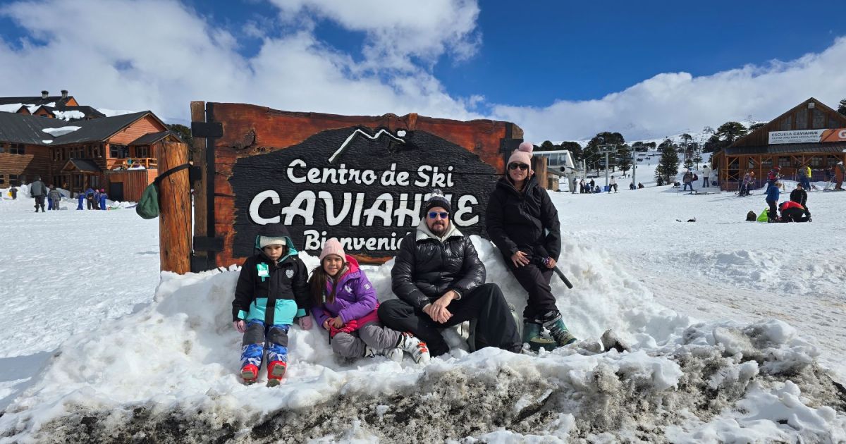 Caviahue: viaje en familia a la nieve sin manejar en la montaña