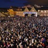 Imagen de Fiesta Nacional de la Nieve: Ángela Leiva hizo cantar a un Centro Cívico colmado en Bariloche