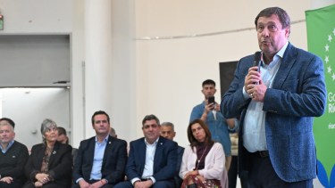 Río Negro presentó el plan para recuperar el Tren del Valle y anticipó una inversión de casi $8.000 millones