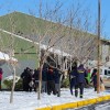 Imagen de Cocinaron un locro y lo repartieron entre los camioneros varados en Cutral Co