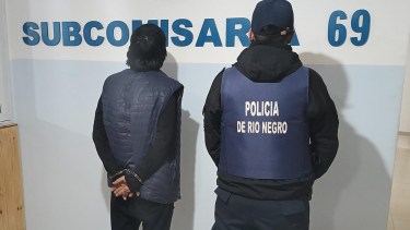 Detuvieron a un joven de 26 años con pedido de captura en Roca