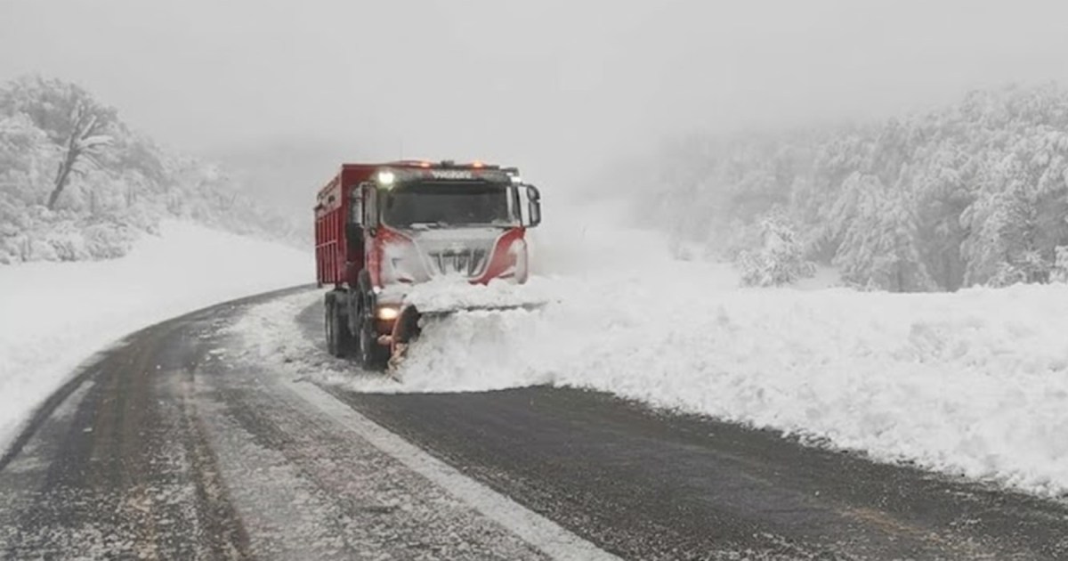 Neuquén restringe circulación de camiones y colectivos por mal clima