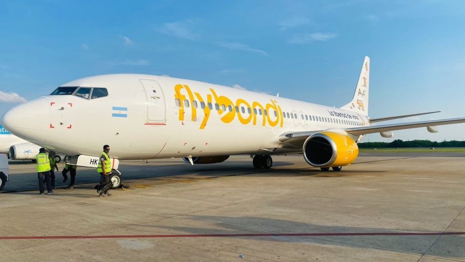 Flybondi presentó un plan de acción y el Gobierno la autorizó a seguir operando pese a lo reclamos. (Foto: gentileza)