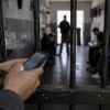 Imagen de Nación avanza contra los celulares en las cárceles: cómo funcionará el nuevo sistema de bloqueo