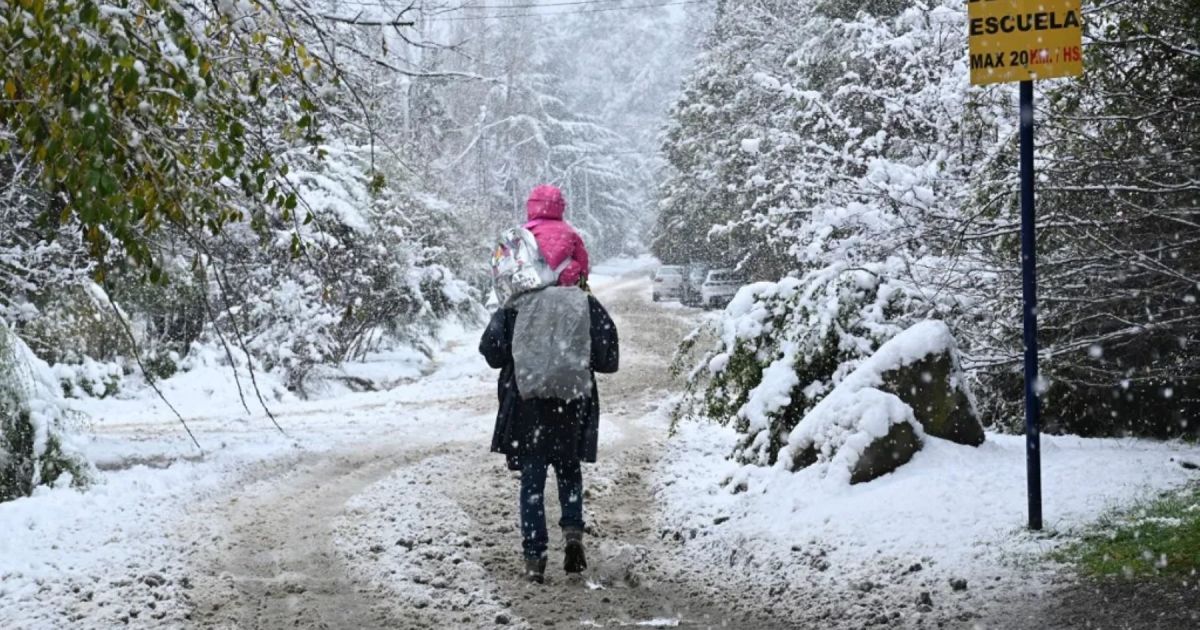 Condiciones climáticas retrasan el inicio de clases en la cordillera de Río Negro