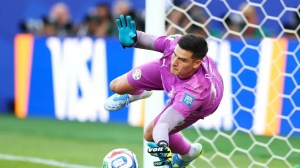 Orlando Gill está cera de irse de San Lorenzo y quedó a un paso de ser refuerzo de Lille