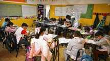 Imagen de Los docentes percibirán la suba salarial de agosto y Educación comunicó las nuevas grillas a Trabajo