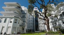 Imagen de La salud se vuelve verde: un hospital usará energías renovables de YPF Luz