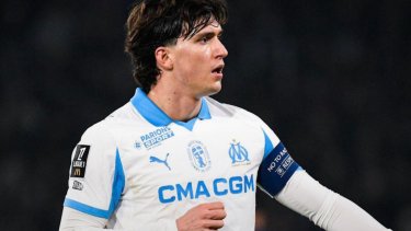 Leo Balerdi, cerca de la Roma en el cierre del mercado de pases