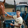 Imagen de La curiosa presentación de Exequiel Palacios en Ipswich Town: tractores, caballos y un "nuevo motor"