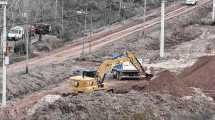 Imagen de Obra en la barda de Neuquén: el proyecto «está afuera» de la zona protegida, dijo el municipio
