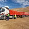 Imagen de Volvo llevó un bitren de 75 toneladas al límite en la cordillera