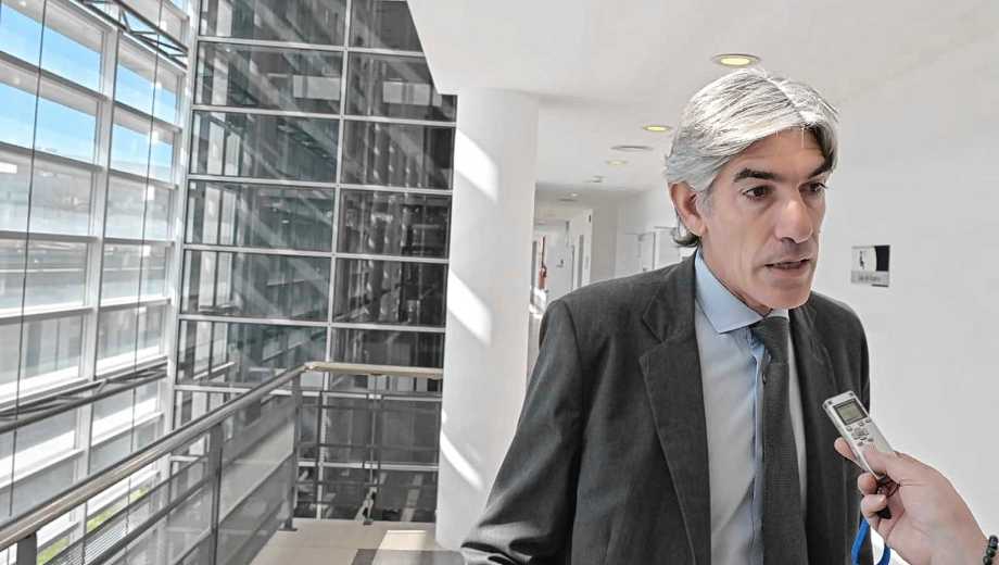 El fiscal en jefe Maximiliano Breide Obeid espera la definición del TSJ sobre Comarsa (foto Emiliano Ortiz)
