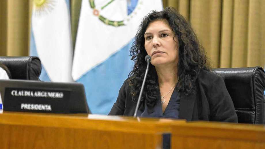 La presidenta del Concejo, Claudia Argumero (MPN) convocó a la sesión especial de hoy (foto Emiliano Ortiz)