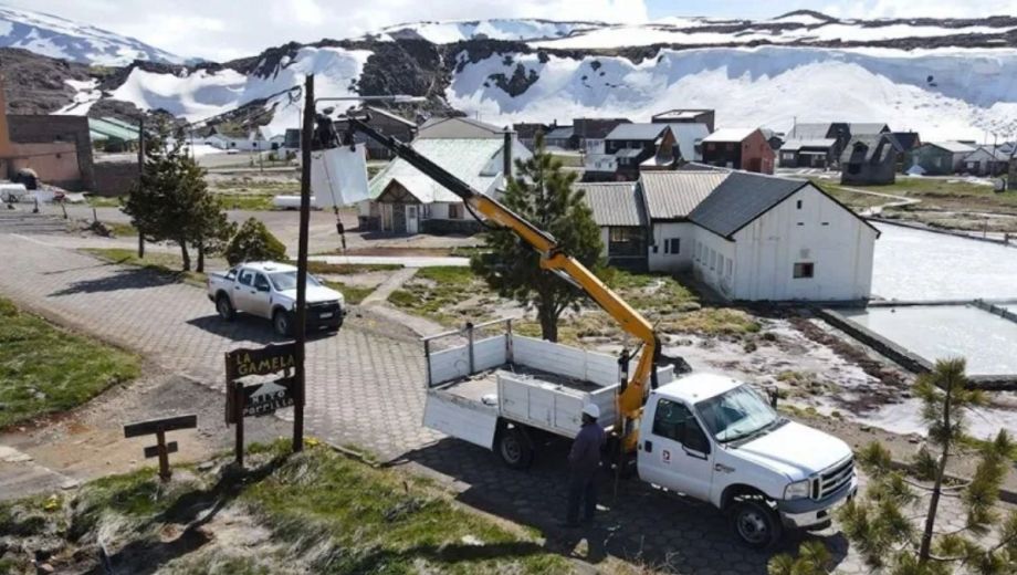 El objetivo es garantizar que los nuevos desarrollos urbanos cuenten con la infraestructura eléctrica necesaria antes de su ocupación. Foto: Gobierno de Neuquén.